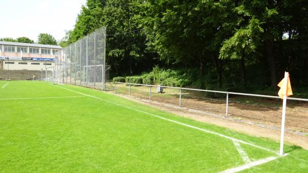 Sportplatz Waldstraße - Wiesbaden