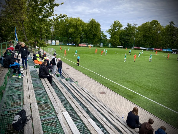 Maarjamäe kunstmuruvaljak - Tallinn
