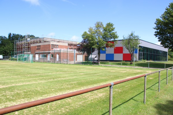 Sportzentrum Am Luisenhof B-Platz - Nordenham-Einswarden