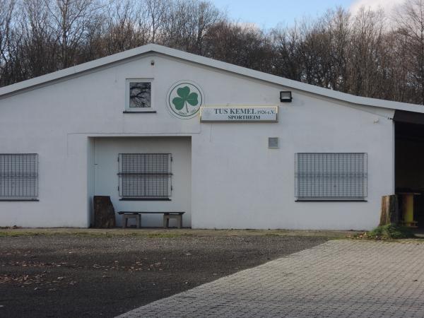 Sportplatz am Forst - Heidenrod-Kemel