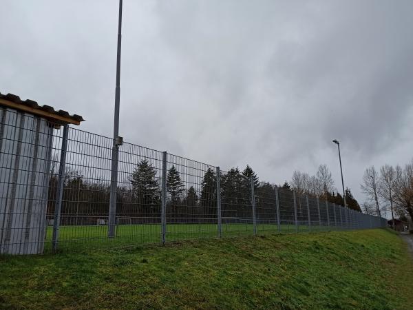 Sportgelände am Kirschenpfad - Pforzheim-Hagenschieß 