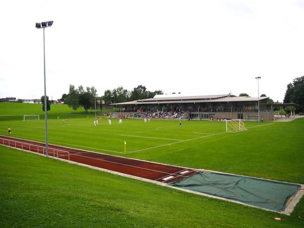 Sportplatz an der Mehrzweckhalle - Hawangen