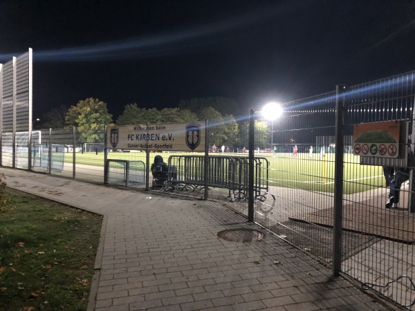 Günter-Reutzel-Sportfeld 2 - Karben-Klein-Karben