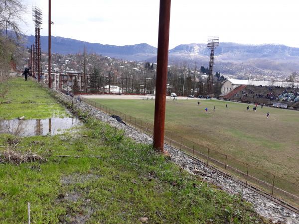 Stadioni Vladimer Bochorishvili - Tkibuli