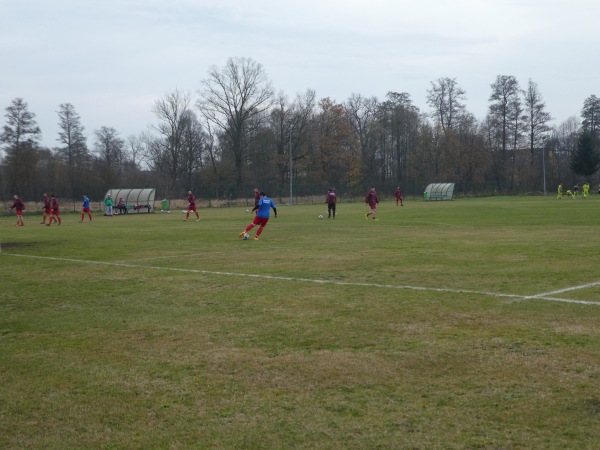 Stadion w Gromadka - Gromadka