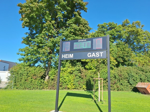Stadion Tratteilstraße - Mering