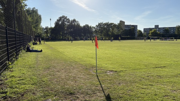Sportpark Voordorp veld 4-Hercules - Utrecht
