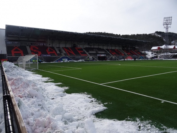 Åsane Arena - Nyborg