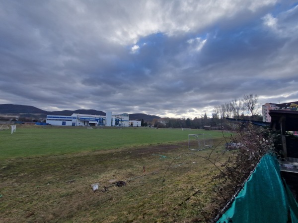 Futbalový štadión Nová Dubnica - Nová Dubnica