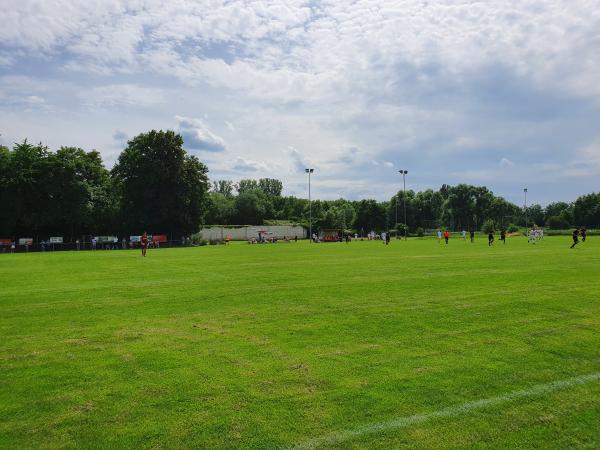 Sportplatz Burgstraße - Groß-Zimmern-Klein-Zimmern
