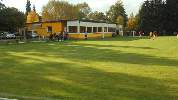 Sportplatz am Nonnenbach - Döhlau 