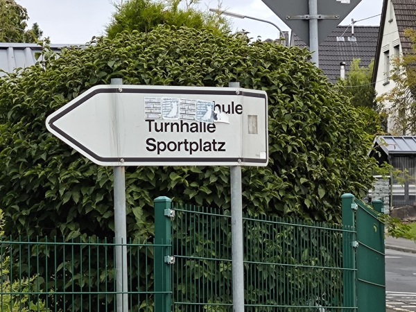 Sportplatz an der Grundschule - Kaden