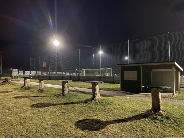 Sportzentrum Peter Müller Platz 2 - Seegebiet Mansfelder Land-Amsdorf