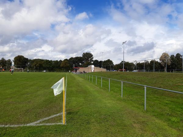 Sportpark Coendersborg veld 5-Amicitia - Groningen