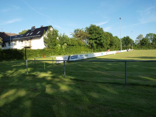 Sportplatz am Maibaum - Büren/Westfalen-Weiberg