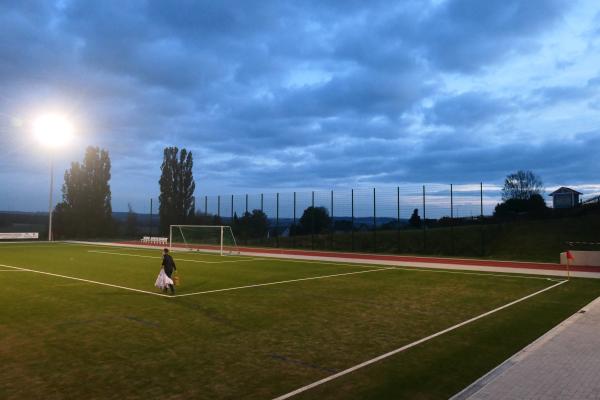 Sportplatz an der Schule - Gondershausen