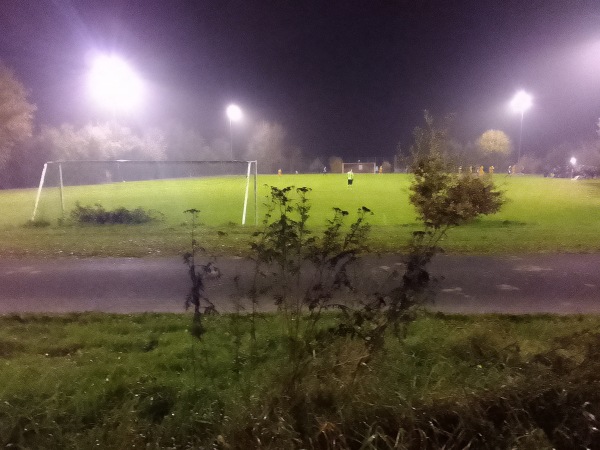Sportplatz am Dorfgemeinschaftshaus - Scheeßel-Westerholz