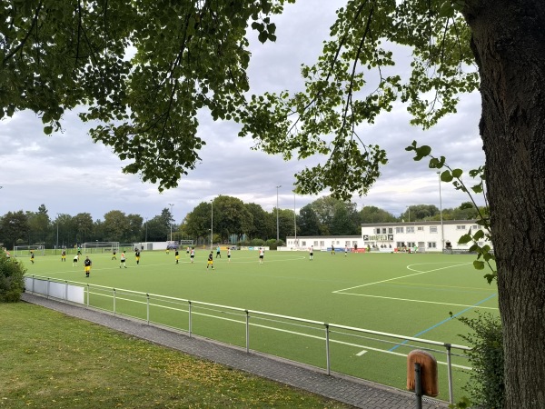 Burgfeldstadion Nebenplatz 1 - Friedberg/Hessen
