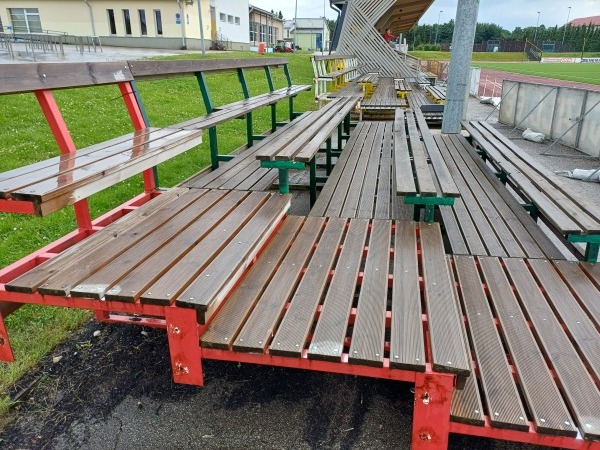 Laagri kunstmurustaadion - Saue, Laagri vald