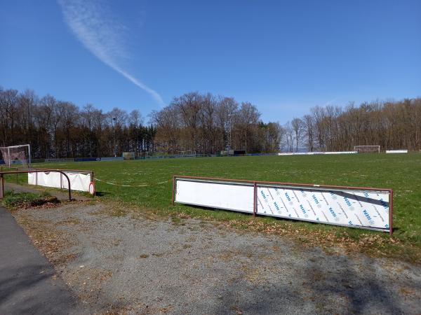 Sportplatz Altenkirchener Straße - Berod bei Hachenburg