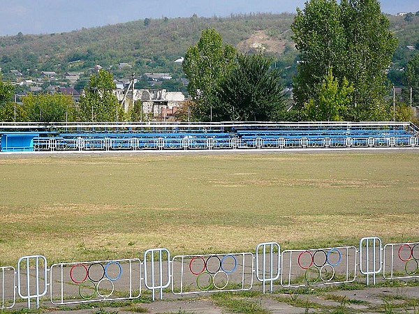 Stadionul Căușeni - Căușeni
