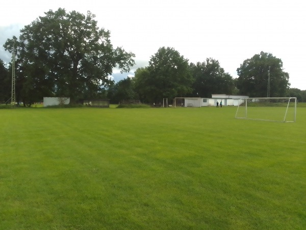 Sportanlage Oetzmühle B-Platz - Oetzen