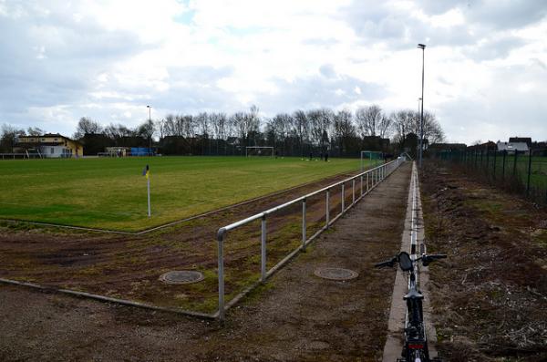 Sportplatz Hemmericher Straße - Weilerswist-Metternich