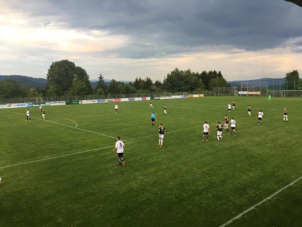 Sportanlage Friedhofstraße - Perlesreut