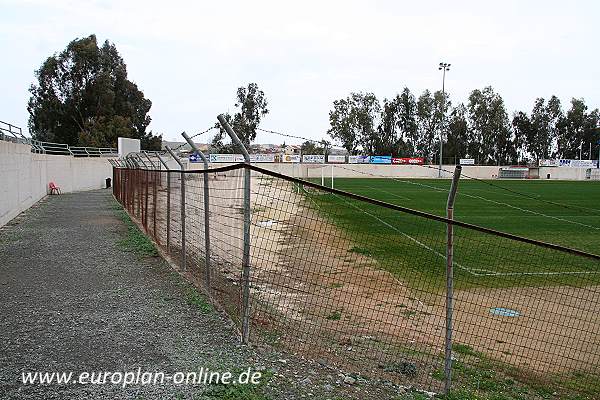 Theodorio Koinotiko Stadio Pera Choriou - Nisou