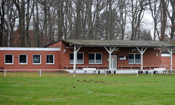 Sportanlage Überm See - Neustadt/Rübenberge-Mandelsloh