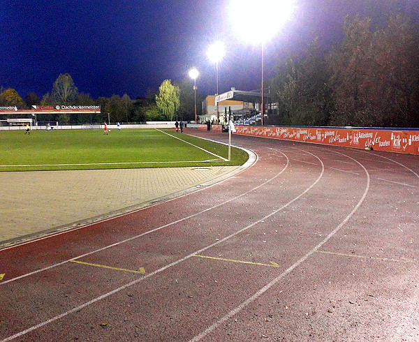 Sportplatz Am Hombruchsfeld - Dortmund-Renninghausen