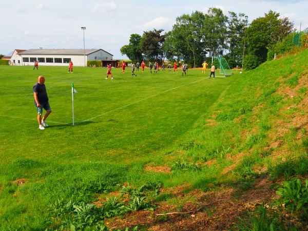 Sportplatz Am Gelke - Ense-Lüttringen