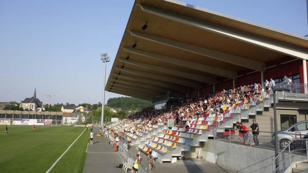 Stade Municipal de la Ville de Differdange - Déifferdeng-Uewerkuer (Differdange-Obercorn)