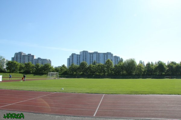 Stadion Finsterwalder Straße  - Berlin-Märkisches Viertel