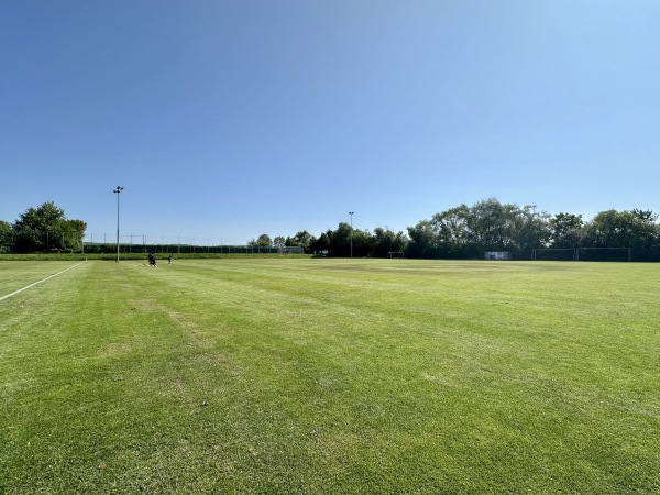 Sportgelände Kreuzhofstraße Platz 2 - Regensburg-Harting