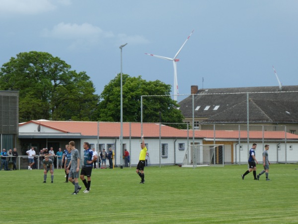 Sportplatz an der alten Schule - Baruth/Mark-Petkus