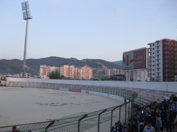 Stadiumi Flamurtari - Vlorë