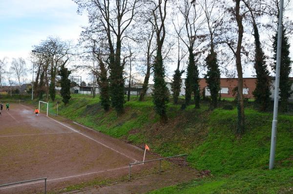 Sportplatz Kreuzwegstraße - Erftstadt-Erp