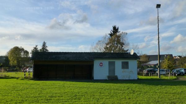 Sportplatz Weinbergstraße - Felsberg-Brunslar