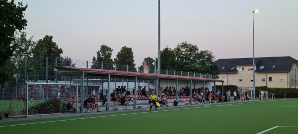 Sportplatz Kurt-Schumacher-Straße - Troisdorf-Friedrich-Wilhelms-Hütte