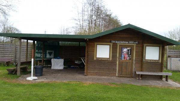 Helmut-Gehn-Stadion - Klein-Offenseth-Sparrieshoop