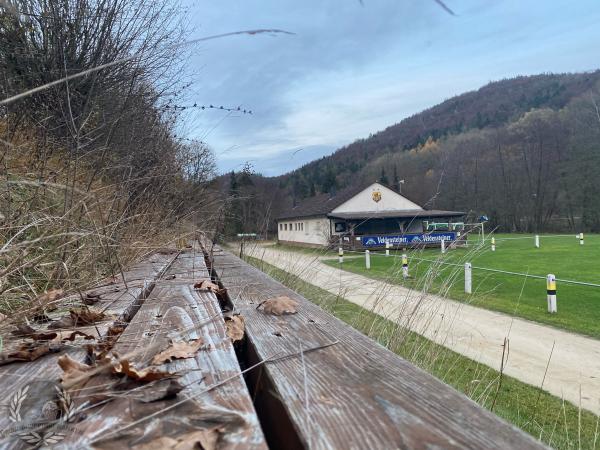 Sportanlage am Bahndamm - Vorra