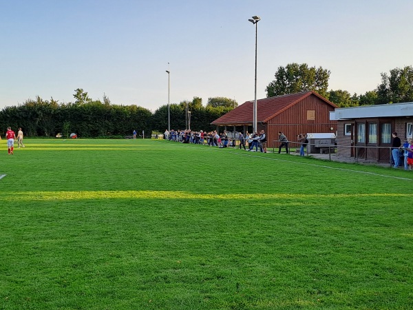 Sportplatz Bredenbek B - Bredenbek