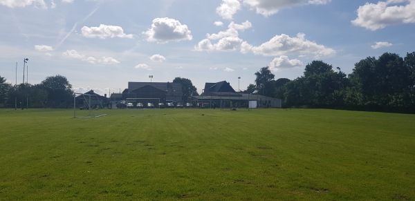 Sportanlage Averlak B-Platz - Averlak