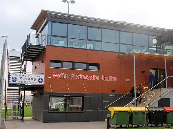 Walter-Niederkofler-Stadion - Hart bei Graz