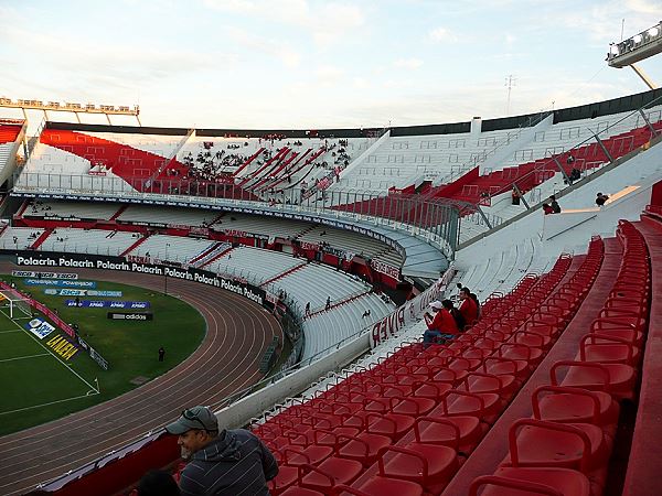 Estadio Mâs Monumental - Buenos Aires, BA