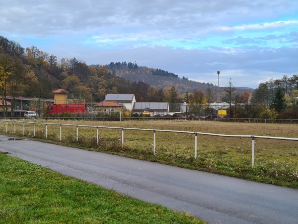 Trifelsstadion Nebenplatz - Annweiler/Trifels