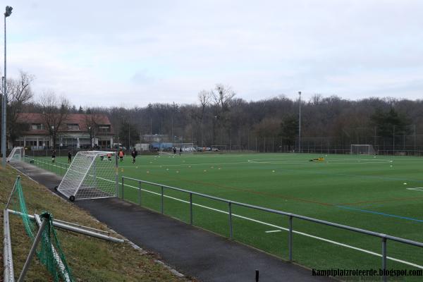 Bezirkssportanlage Schlotwiese Platz 3 - Stuttgart-Zuffenhausen