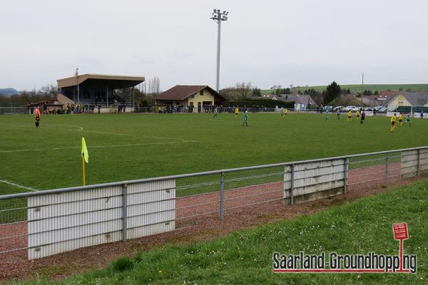 Stade Francis Scheck - Nousseviller-Saint-Nabor