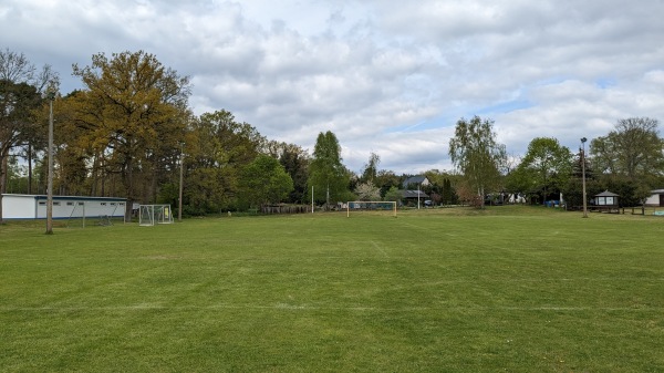Waldstadion Nebenplatz - Milower Land-Großwudicke